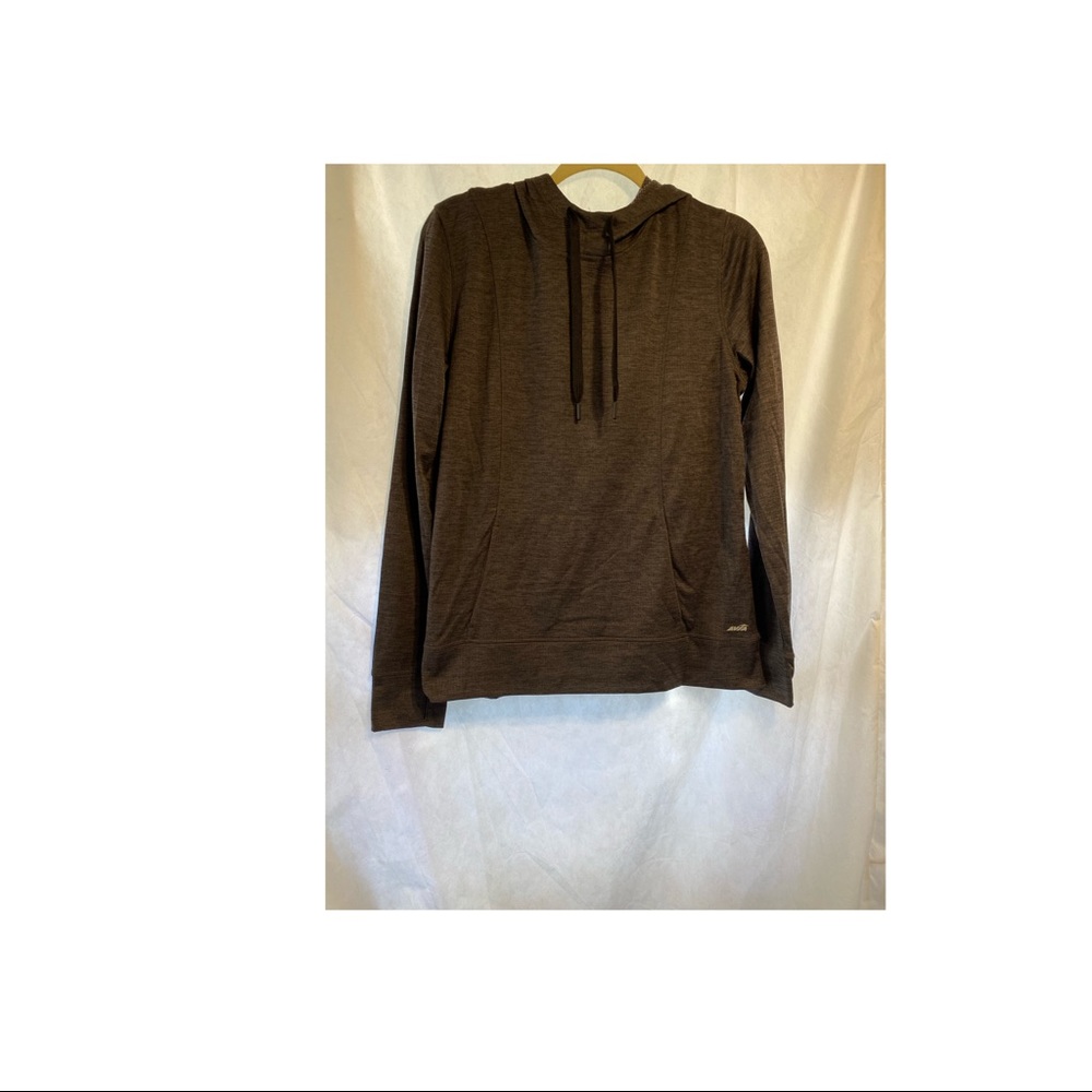 Grey sweatshirt